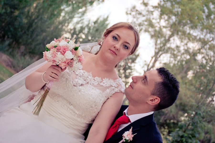 Fotógrafo de casamento Cristian Sarbu (fotocriss). Foto de 23 de maio 2019