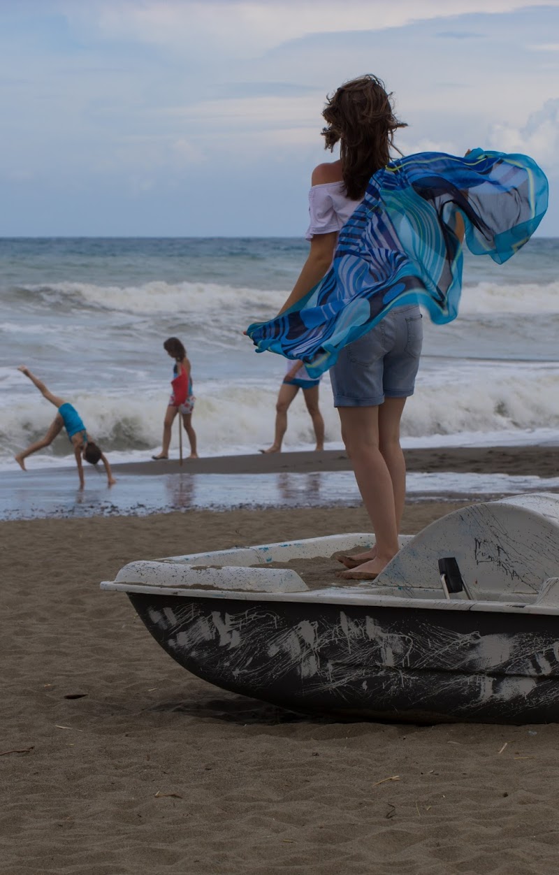 Osservando il mare di GIORGIO VOLPONI