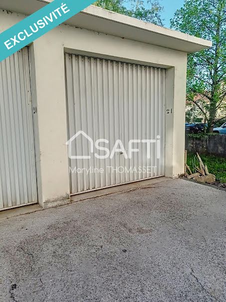 Vente parking  16 m² à Annecy (74000), 44 500 €