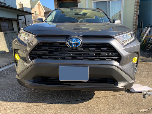 RAV4のAHAX54・スキッドプレート取付・グレーメタリック・HV