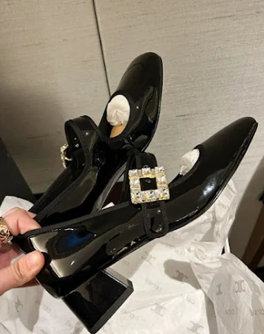 Damskie buty z kwadratową klamrą wy - 2