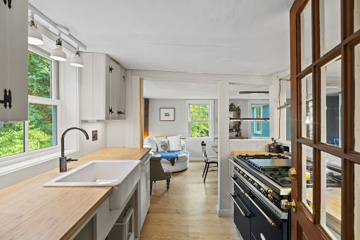 Maison avec piscine et jardin 3