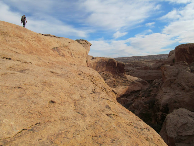 Heading toward that patinated cliff in the center