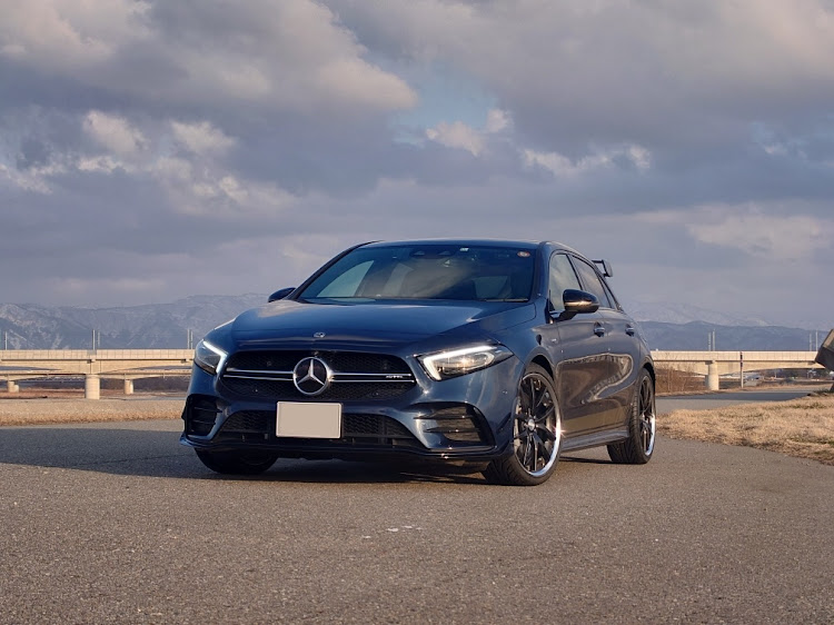 AクラスのA35AMG・メルセデスベンツAクラス・夏タイヤに交換・twsforgedに関するカスタム事例の投稿画像1枚目