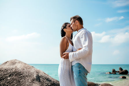 Fotografo di matrimoni Yuliya Chestikova (juliachestikova). Foto del 11 aprile 2019