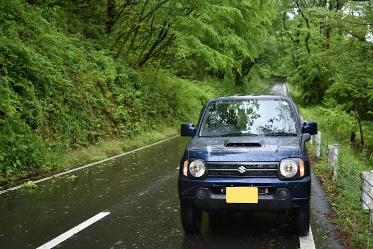 ジムニーの三瓶山・雨の新緑・車中泊・抜群の燃費に関するカスタム事例の投稿画像2枚目