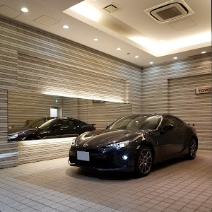 86