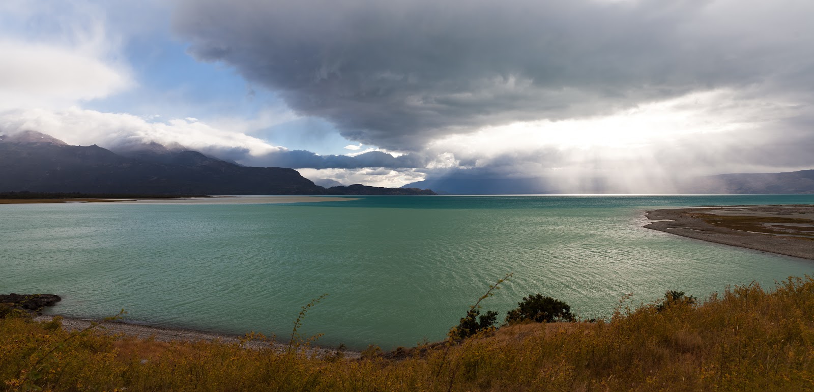 Патагония: Carretera Austral - Фицрой - Торрес-дель-Пайне. Треккинг, фото.