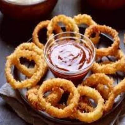 Onion Ring With Chipotle Dip