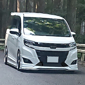 ノア ZRR80G