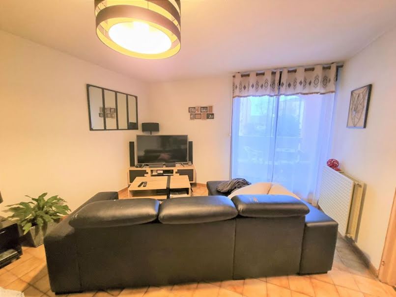 Location  appartement 2 pièces 55 m² à Albi (81000), 586 €