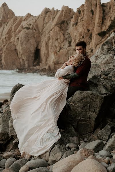 Fotógrafo de casamento Dasha Tebenikhina (tebenik). Foto de 4 de fevereiro 2021