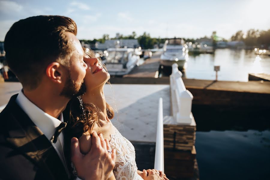 Wedding photographer Anton Metelcev (meteltsev). Photo of 7 September 2017