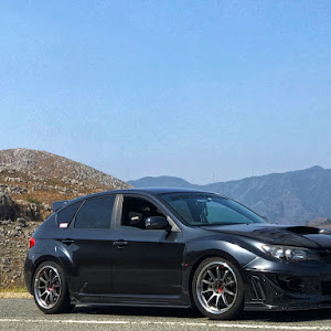 インプレッサ WRX STI GRB