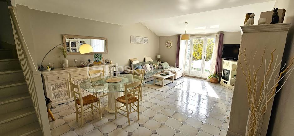 Vente maison 4 pièces 91 m² à Pontault-Combault (77340), 335 000 €