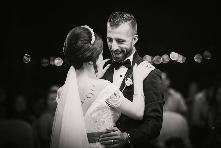 Fotografo di matrimoni Süleyman Usluer (suleymanusluer). Foto del 11 luglio 2020