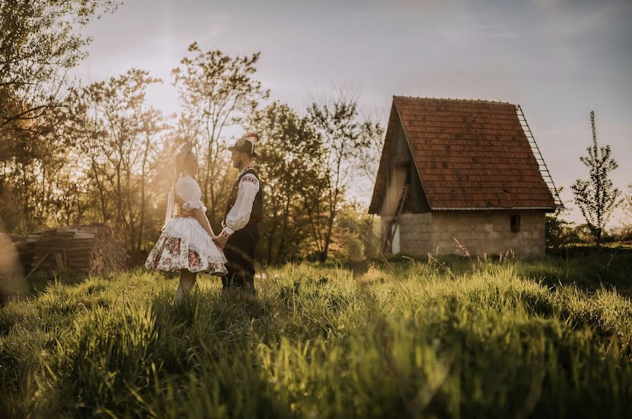 Düğün fotoğrafçısı Peter Čontoš (petercontos). 13 Şubat fotoları