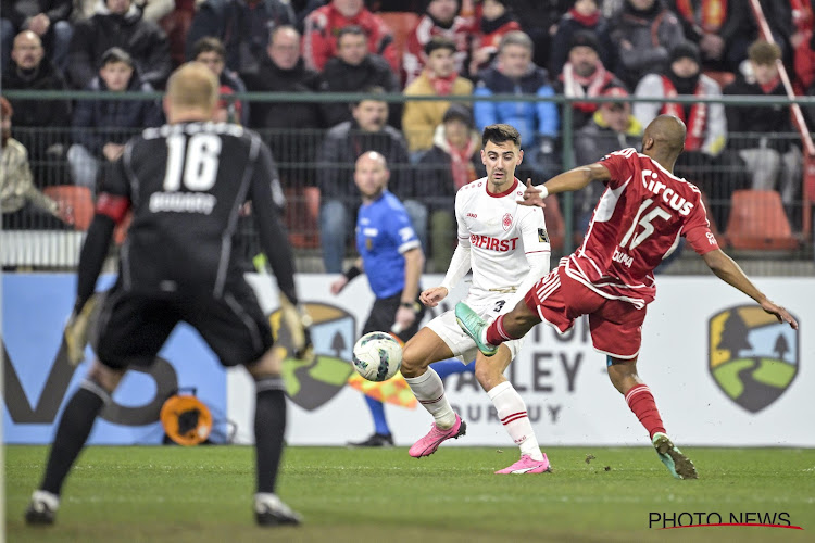 Une première encourageante pour Souleyman Doumbia, en vain : "L'Antwerp marque sur sa seule occasion"