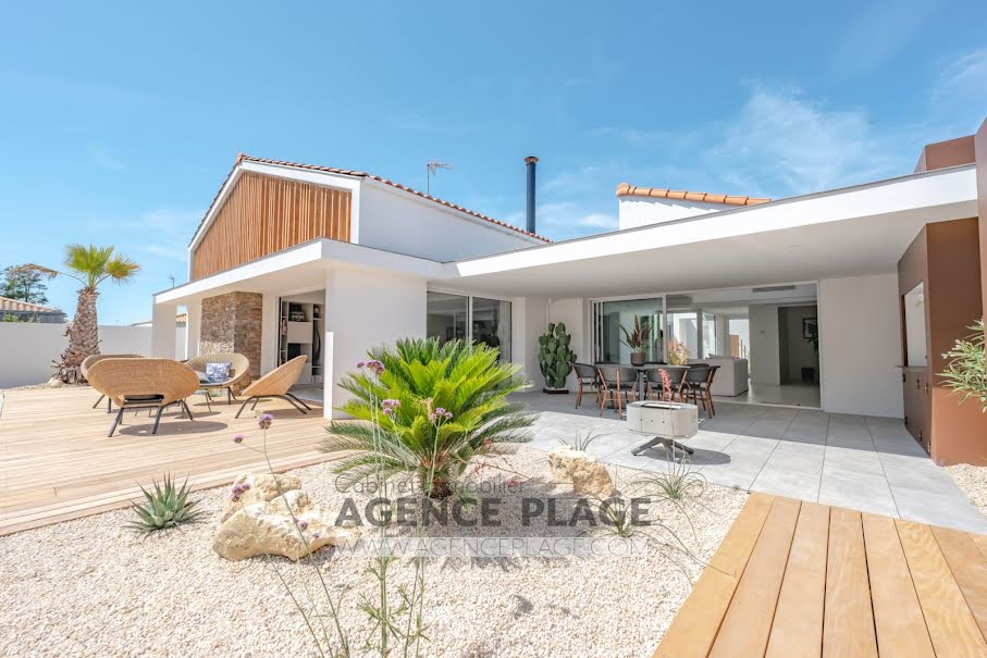 Vente maison 5 pièces 186 m² à Les Sables-d'Olonne (85100), 1 775 000 €