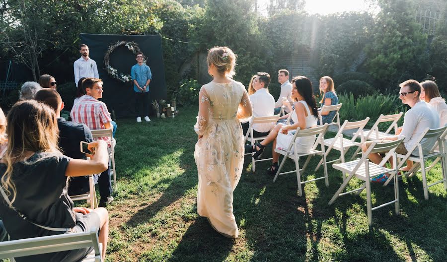 Fotógrafo de casamento Kirill Vasilev (vasilev). Foto de 9 de setembro 2016