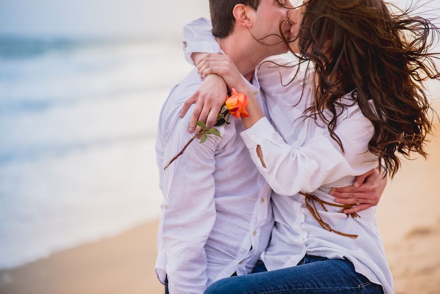 Wedding photographer Toñi Olalla (toniolalla). Photo of 1 May 2019