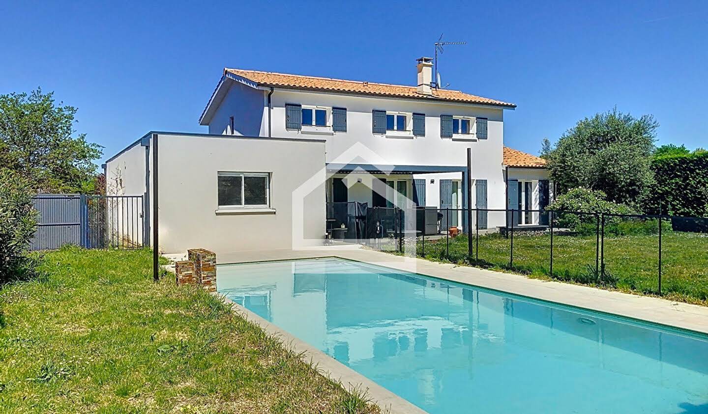 Maison avec piscine Saint-Aubin-de-Médoc