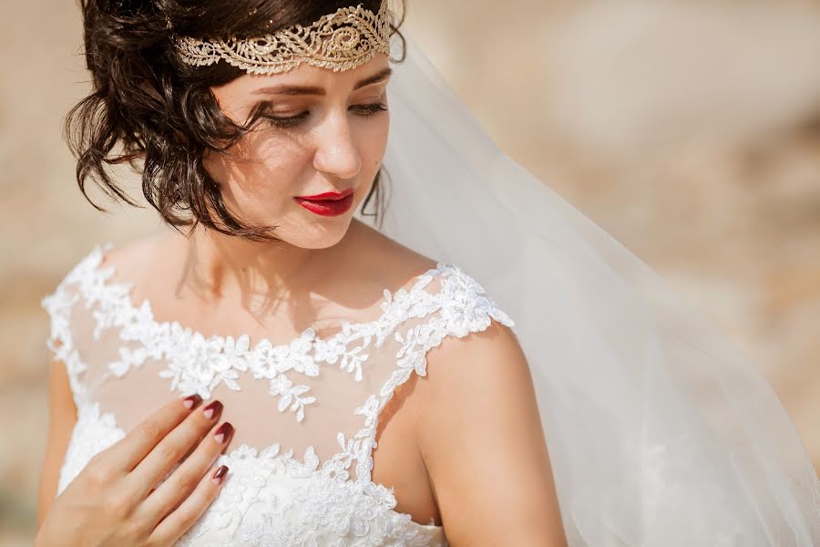 Fotografo di matrimoni Anastasiya Kolesnikova (vellens). Foto del 4 ottobre 2015