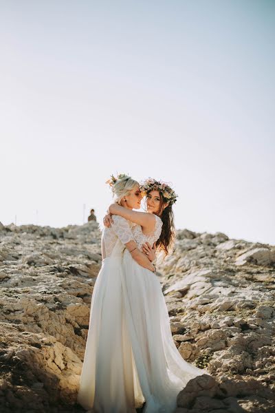 Wedding photographer Roxane Nicolas (roxanenicolas). Photo of 21 April 2019