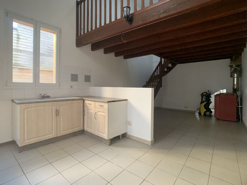 Location  duplex 4 pièces 105 m² à Bar-le-Duc (55000), 687 €