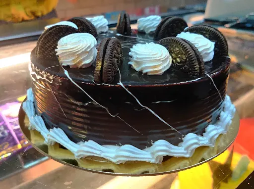 Oreo Chocolate Cake