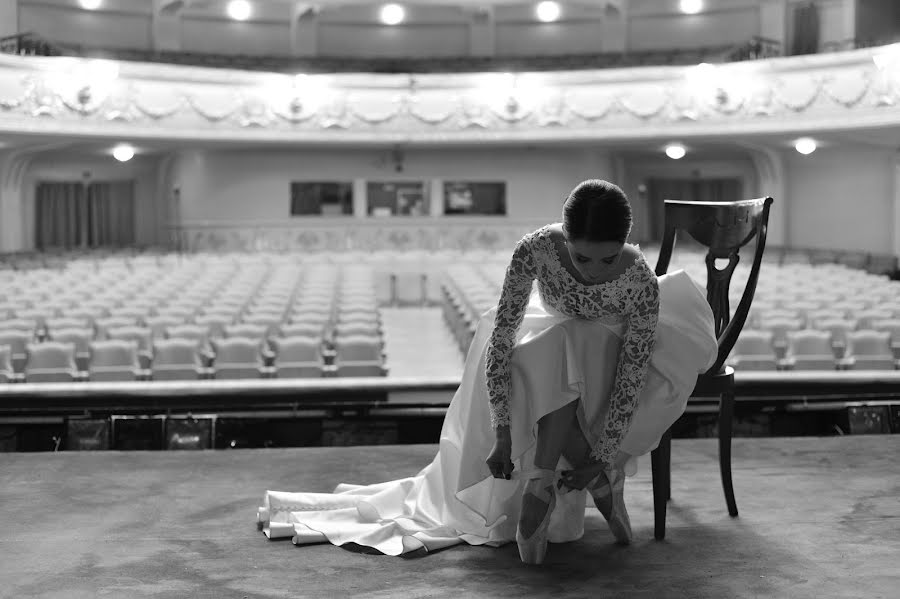 Fotógrafo de casamento Shamil Umitbaev (shamu). Foto de 16 de setembro 2016