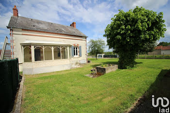 maison à Cours-les-Barres (18)