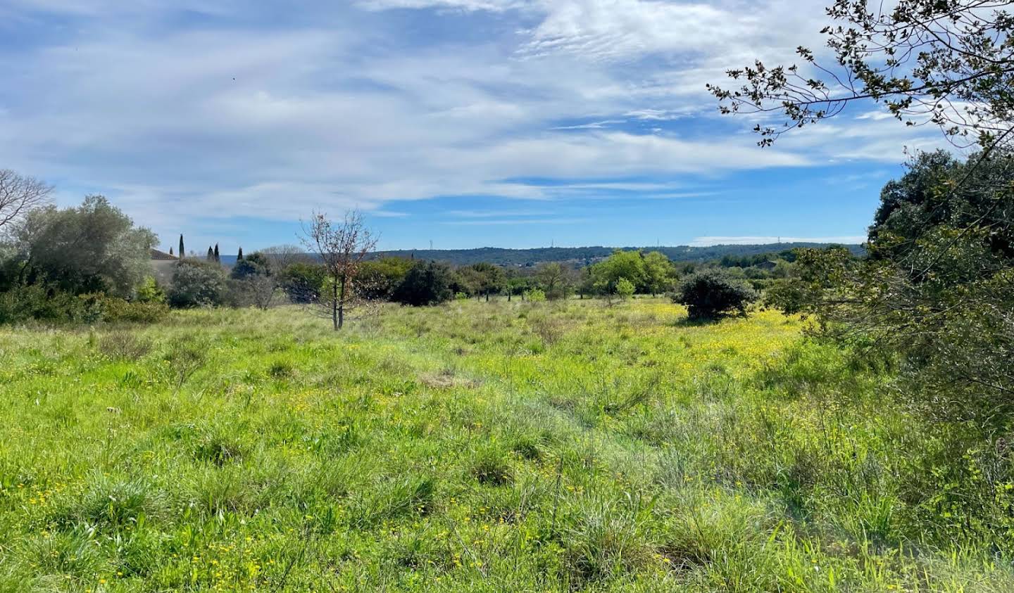 Land Uzès