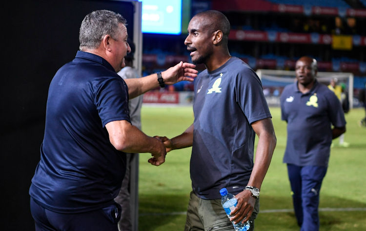 SuperSport United coach Gavin Hunt congratulates Mamelodi Sundowns counterpart Rulani Mokwena after Downs' DStv Premiership win at Loftus Versfeld on January 16 2023.