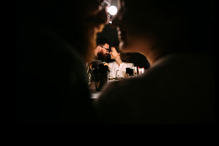 Fotógrafo de casamento Anna Lavrenteva (annetalav). Foto de 12 de abril 2018