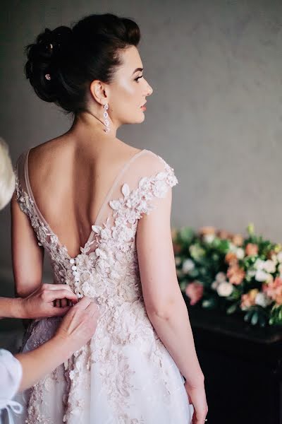 Wedding photographer Olga Kuvshinova (kuvshinka). Photo of 17 June 2018