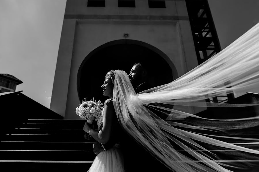 Fotografer pernikahan Marius Stoian (stoian). Foto tanggal 26 Maret 2022