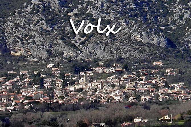 Vente terrain  310 m² à Volx (04130), 95 000 €