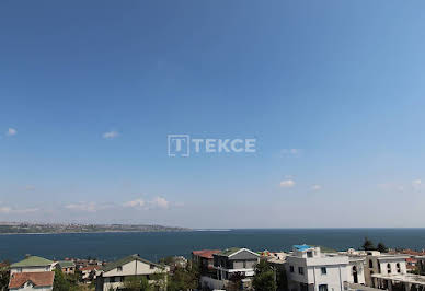 House with pool and terrace 2