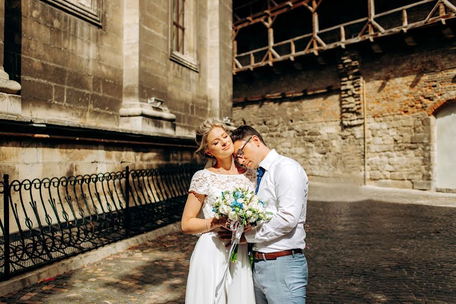 Wedding photographer Yuliia Karpyshyn (karpyshyn17). Photo of 1 September 2019