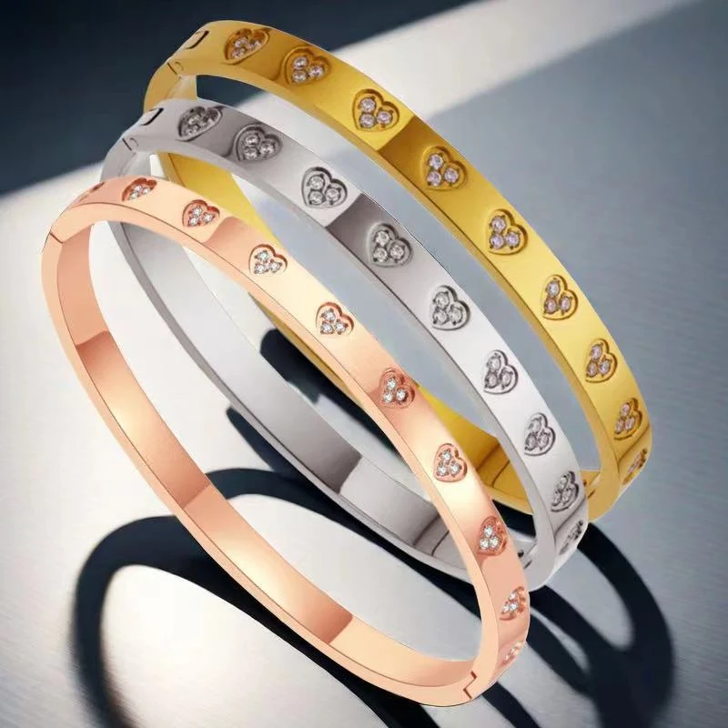 Title 2, Bracelet romantique en acier titane en forme de...