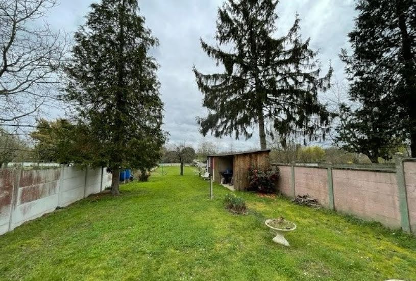  Vente Terrain à bâtir - 853m² à Noyen-sur-Sarthe (72430) 