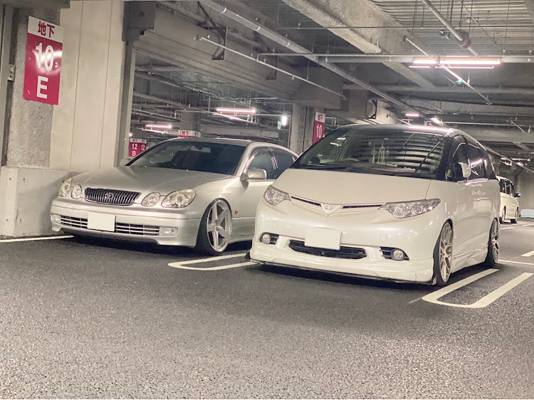 エスティマの🐷味穂🐷さんが投稿したカスタム事例の投稿画像4枚目