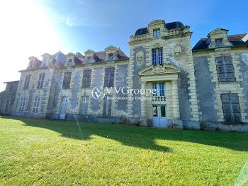 château à Thouars (79)