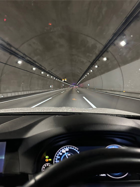 5シリーズ セダンのTHE 5・イベント参加・BMW623・XM・皆様に感謝申し上げますに関するカスタム事例の投稿画像2枚目