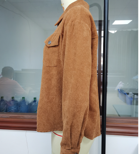 Title 3, Corduroy single-breasted lapel pocket shirt, a ...