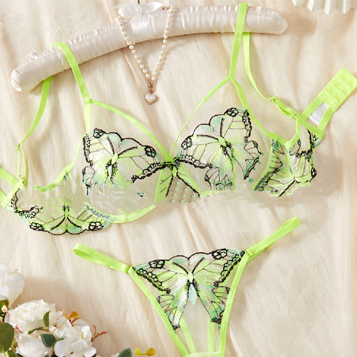 Title 3, Womens Fashion Personality French Underwear Su...