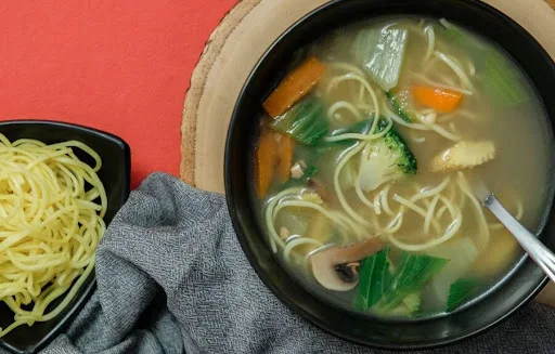 Noodle Soup With Veggies & Burnt Garlic