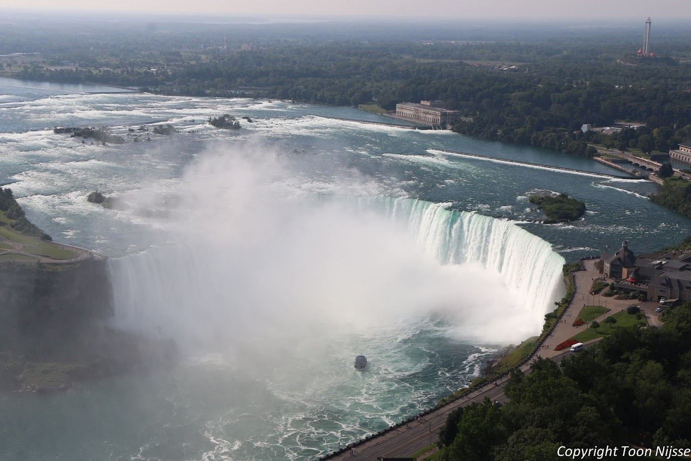 Horseshoe Falls, gezien vanaf Skylon Tower