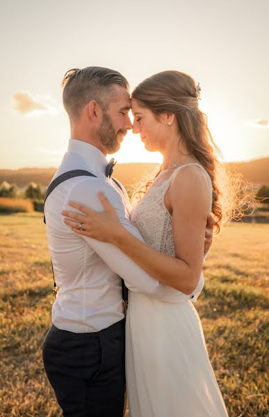 Fotografo di matrimoni Mikaela Schönning (mikaelaschonning). Foto del 15 luglio 2023